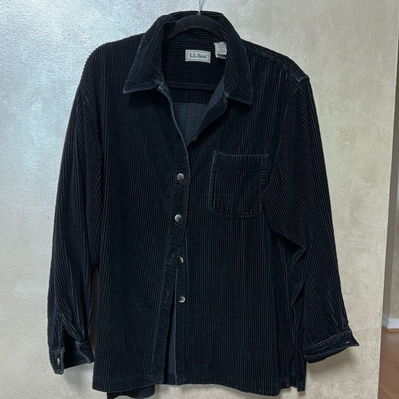 L.L. Bean Jackets & Blazers - vintage LL Bean corduroy lightweight shirt jacket